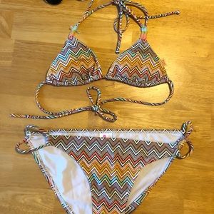 Roxy Swim string bikini in aztec pattern!